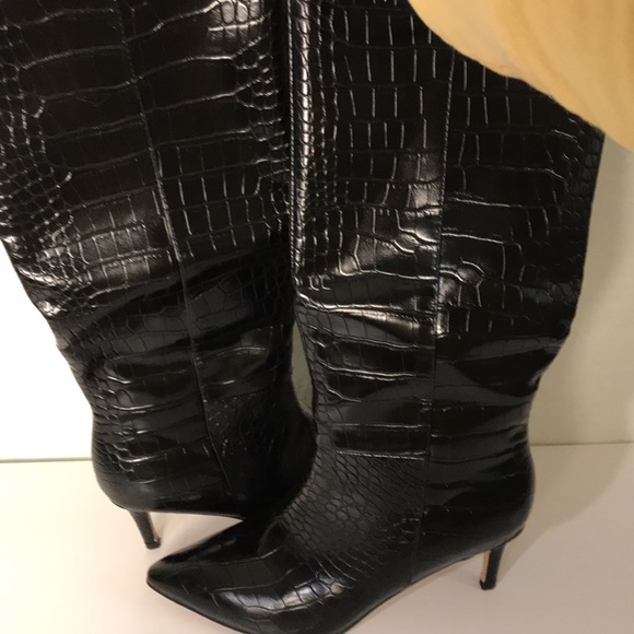 Black knee-high faux crocodile boots - Picture 6 of 7